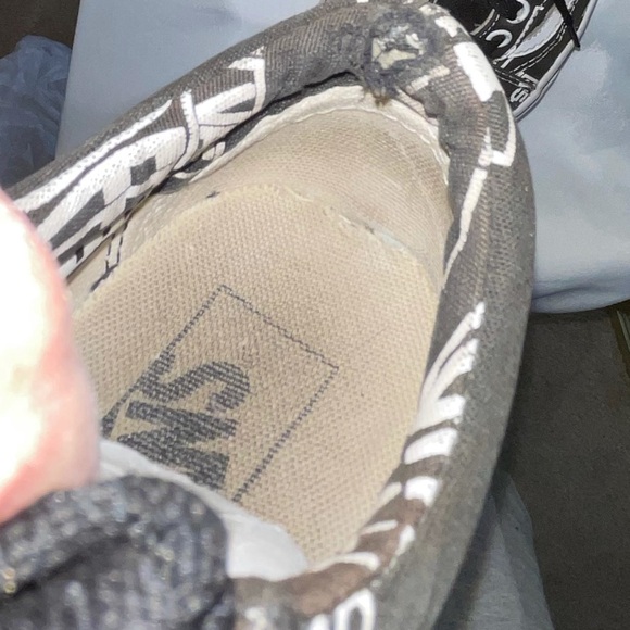 Vans Off the Wall Skate Sneakers - Picture 11 of 11